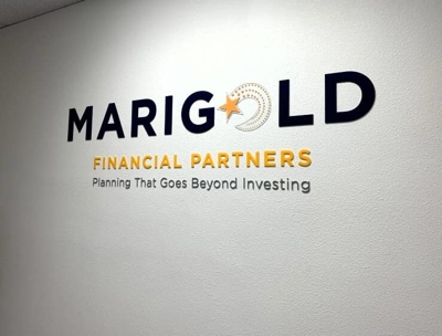 Custom lobby signs Photo